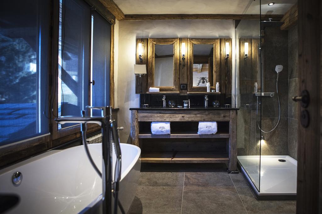 La Bouitte - Hotel Relais & Chateaux 생마르탱 드 벨빌 외부 사진